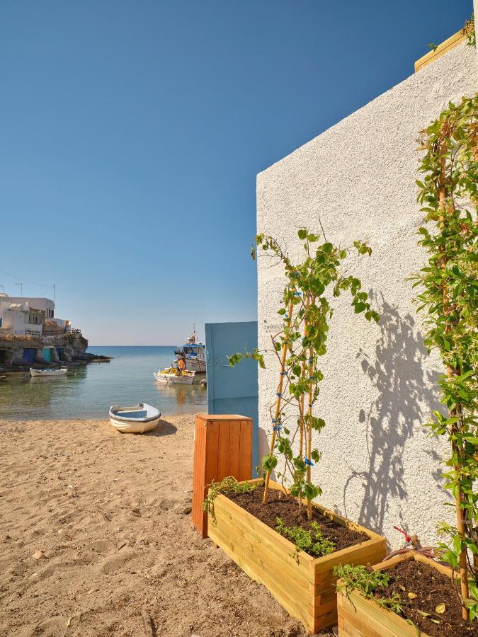 The Elephant Beach House Kímolos Extérieur photo